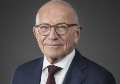 Dr Claude Blum
