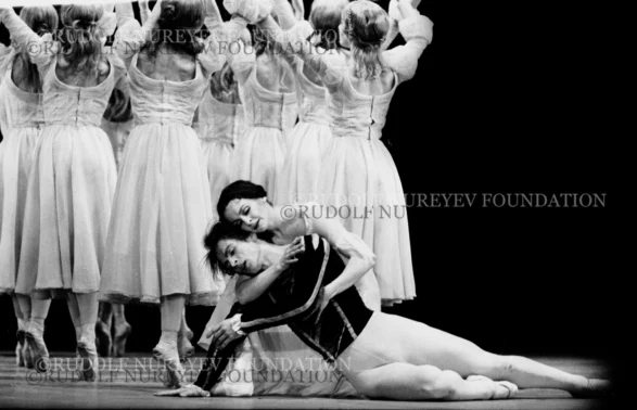 RNF_00354_Giselle